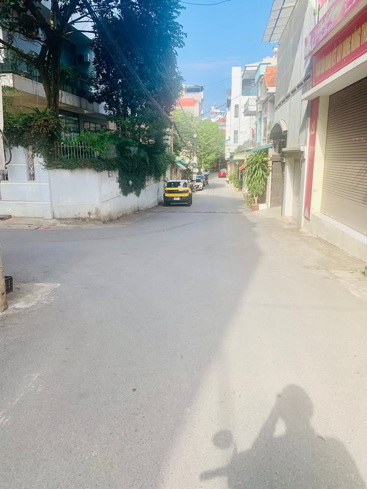 Đất nền Mê Linh - Đống Đa, Vĩnh Yên 111m² giá 4 tỷ - Cơ hội đầu tư hấp dẫn!