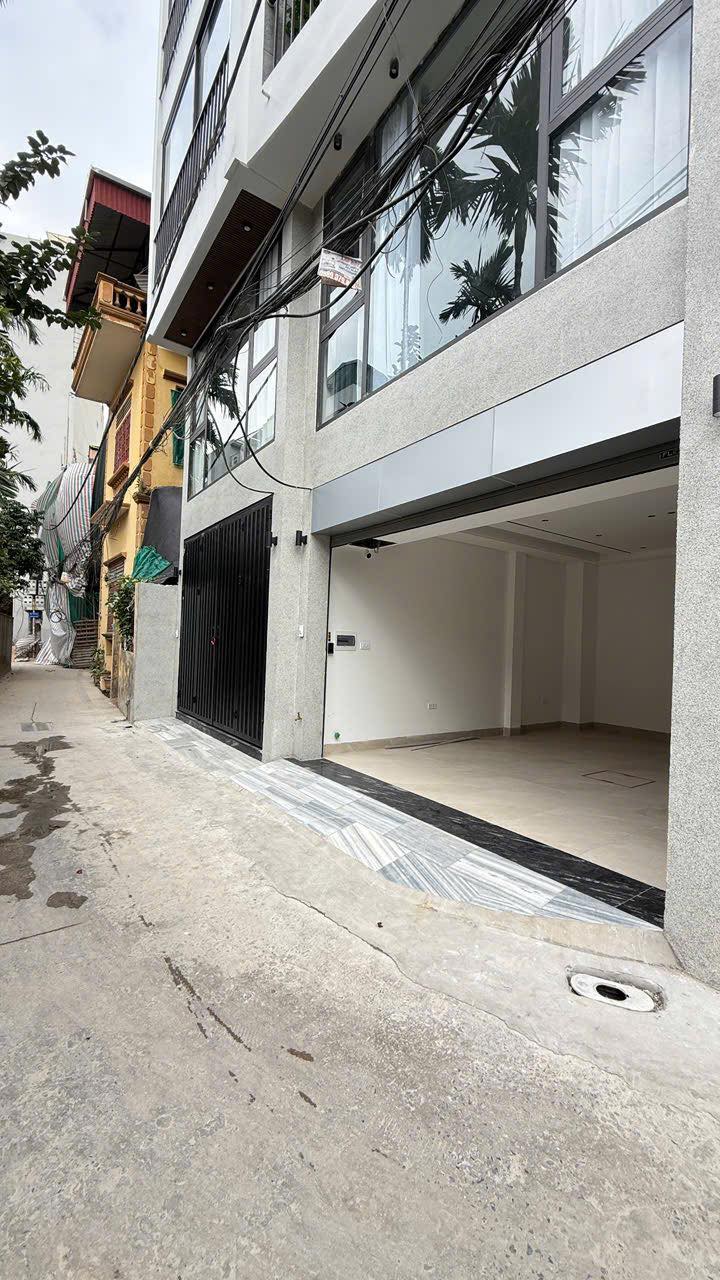 Nhà lô góc Ngọc Thụy Long Biên 37m² - Ô tô ngủ trong nhà, giá thỏa thuận!