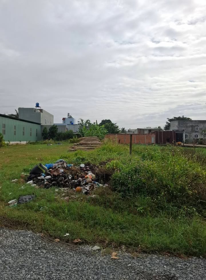 Đất thổ cư 255m² tại Mỹ Hạnh Bắc, Đức Hòa, Long An - Giá 2.1 tỷ, sổ hồng riêng!