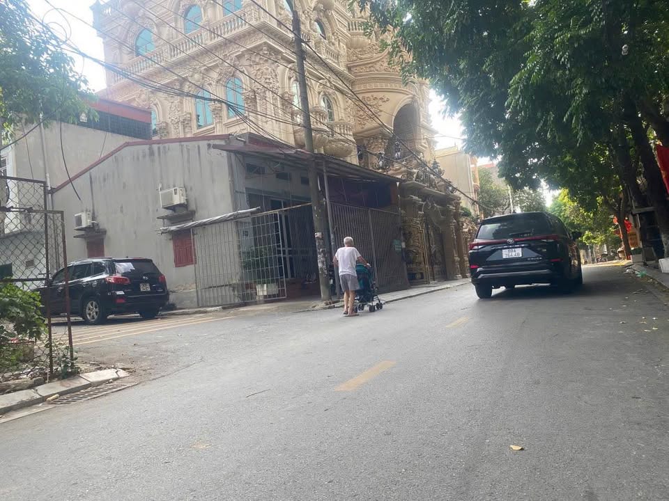 Lô đất Đống Đa, Vĩnh Yên 171m² giá 2 tỷ - Vị trí trung tâm nhiều tiện ích!