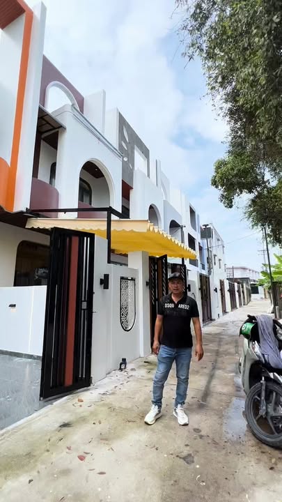 Nhà phố Long Trạch, Cần Đước 100m² giá 2.55 tỷ - Ôtô vào tận nhà!