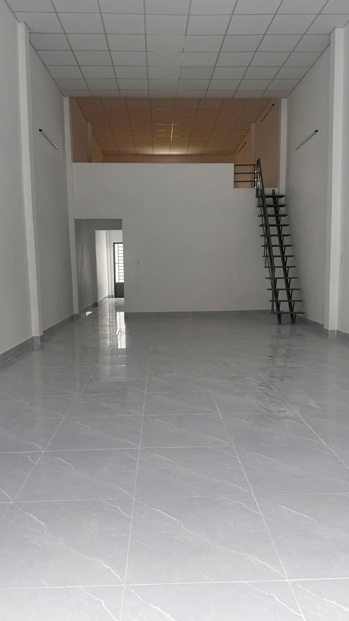 Nhà cho thuê Vĩnh Lộc A 132m² giá 7.5 triệu - Mặt tiền đường rộng rãi thuận tiện!