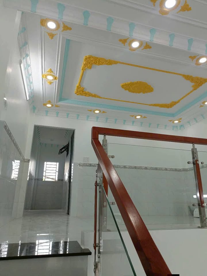 Bán gấp nhà mặt tiền Tư Đón, Bình Chánh, 67.5m² giá chỉ 2.7 tỷ - Đầu tư sinh lời!