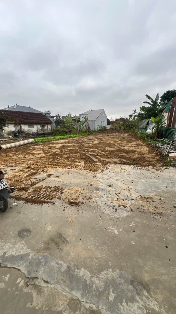 Đất Nghi Liên 100m² giá 2.55 tỷ - Đường thông thoáng ô tô tránh nhau!