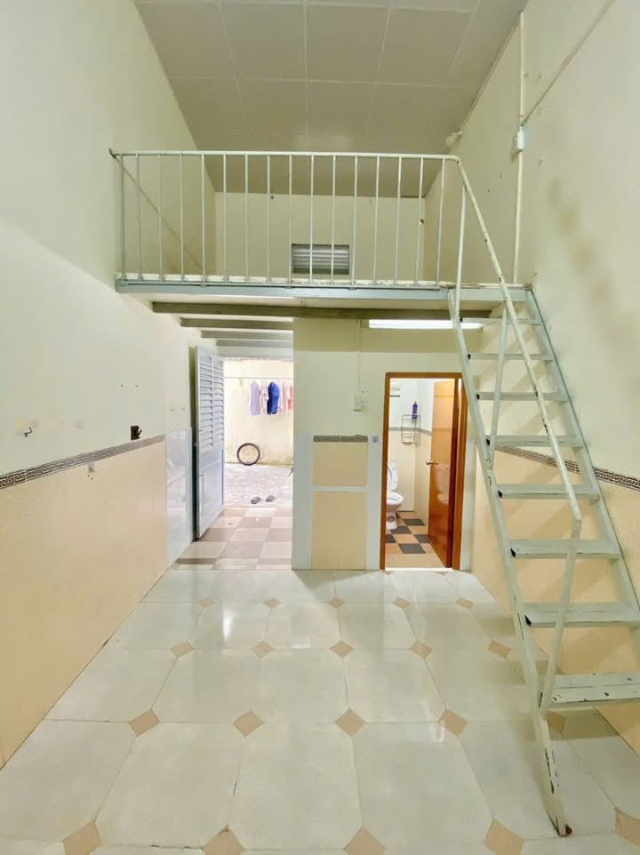 Cho thuê phòng trọ đường Lê Bình, Cái Răng, 25m² chỉ 1.8 triệu/tháng - Gần Đại Học Tây Đô!