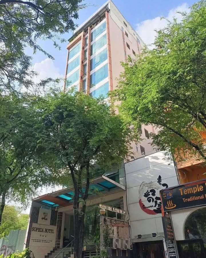 Khách sạn Sophia - Trung tâm Quận 1 - 258m² giá 385 tỷ - Cơ hội đầu tư hấp dẫn!