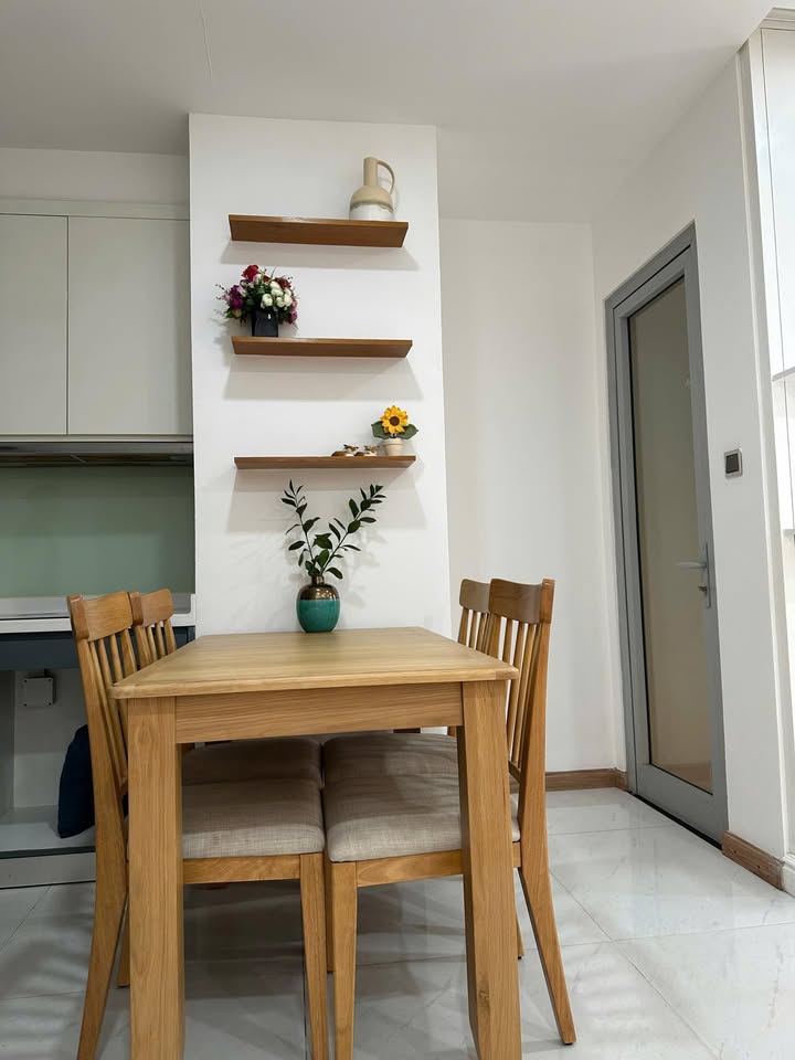 Căn hộ Vinhomes Central Park quận Bình Thạnh 74m² giá 10.6 tỷ - Sổ hồng sẵn, nhận nhà ngay!