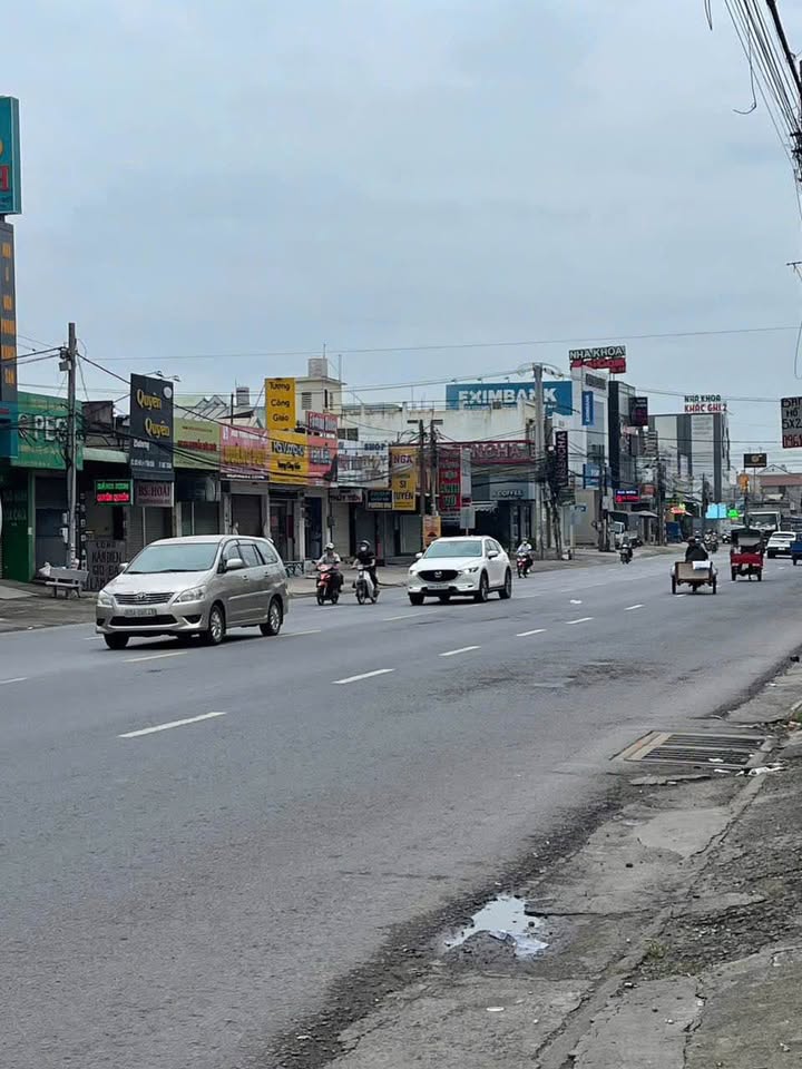 Nhà mặt tiền Quốc Lộ 1A, Biên Hòa, Đồng Nai 156m², giá 10.9 tỷ - Sổ riêng, thổ cư 100%!