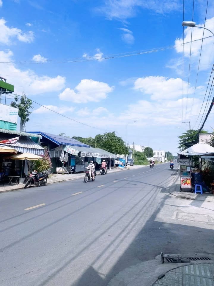 Nhà mặt tiền Bùi Thị Lùng Hóc Môn 63m² giá 4.5 triệu - Phù hợp kinh doanh ngay!