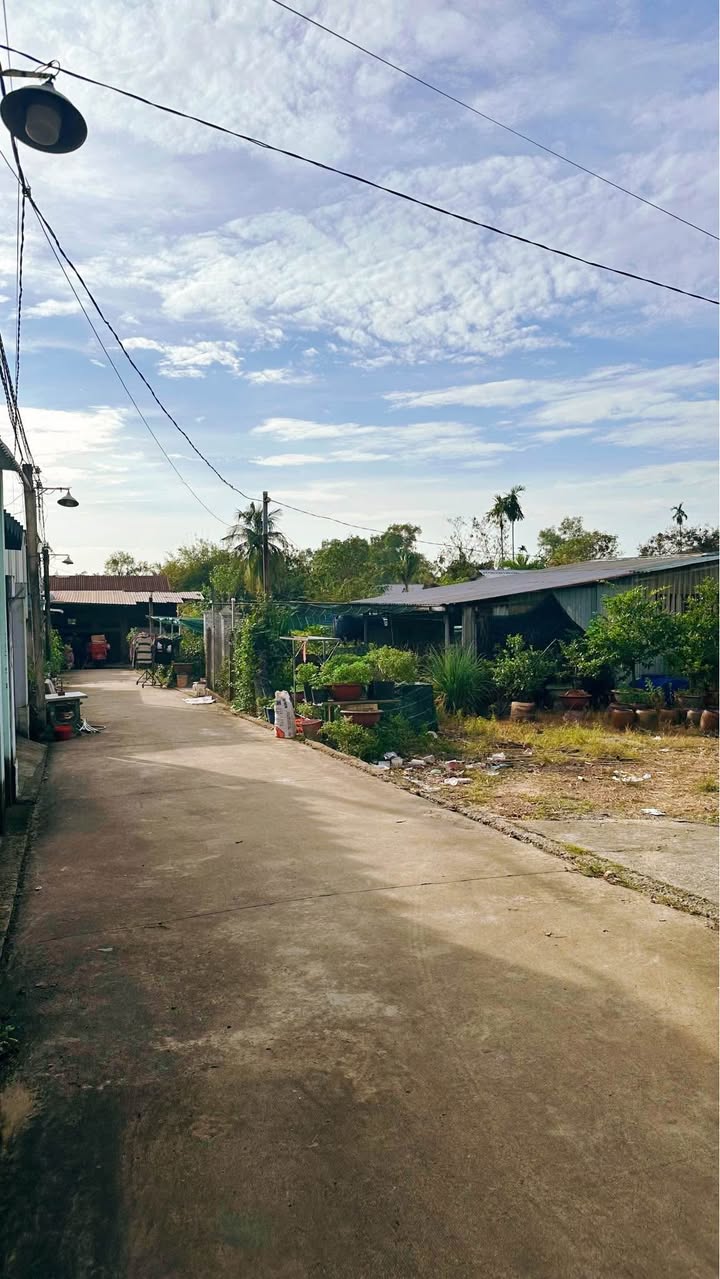 Đất nền Tân An Thủ Dầu Một 95m² giá 1.4 tỷ - Sổ đỏ chính chủ, đầu tư sinh lời!