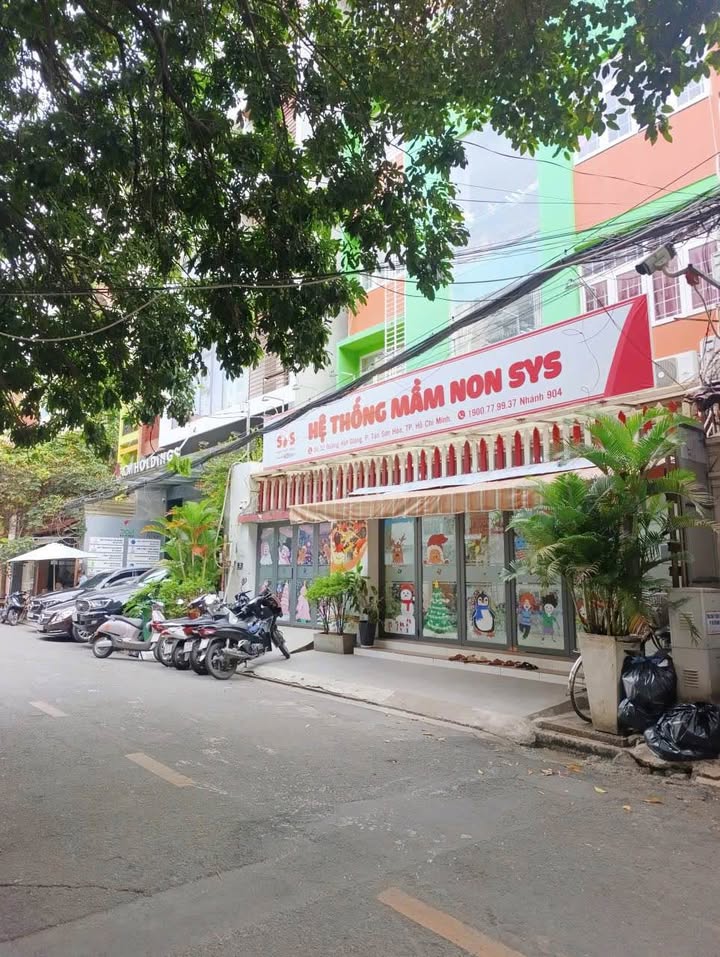 FrontHouse Hát Giang P2 Tân Bình 197m² giá 50 tỷ - Tiềm năng sinh lời cao!