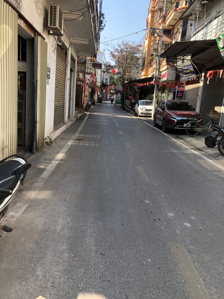 Bán đất trục chính Dương Liễu 58m² - Nhà 5 tầng mới xây, giá thỏa thuận!