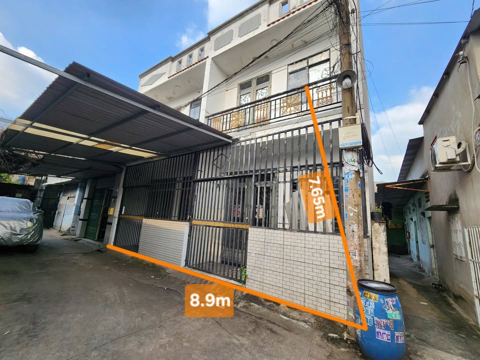 Nhà liền kề Tân Đông Hiệp Dĩ An 64m² giá 2.3 tỷ - Cơ hội vàng từ ngân hàng!