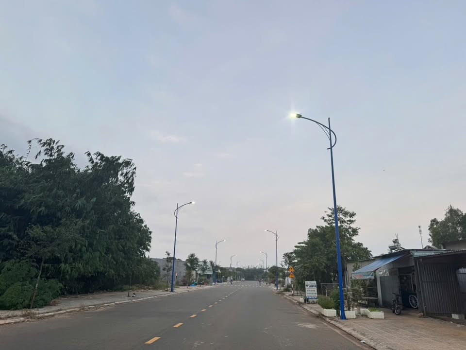 Đất nền Hòa Long Bà Rịa 135m² giá 2.5 tỷ - Mặt tiền kinh doanh tiềm năng!