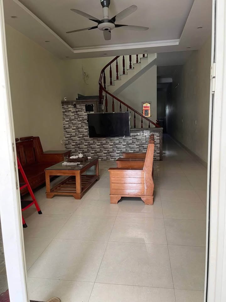 Nhà Vân Tra, An Dương 112.5m² giá 4.5 tỷ - Hướng Nam mát mẻ!