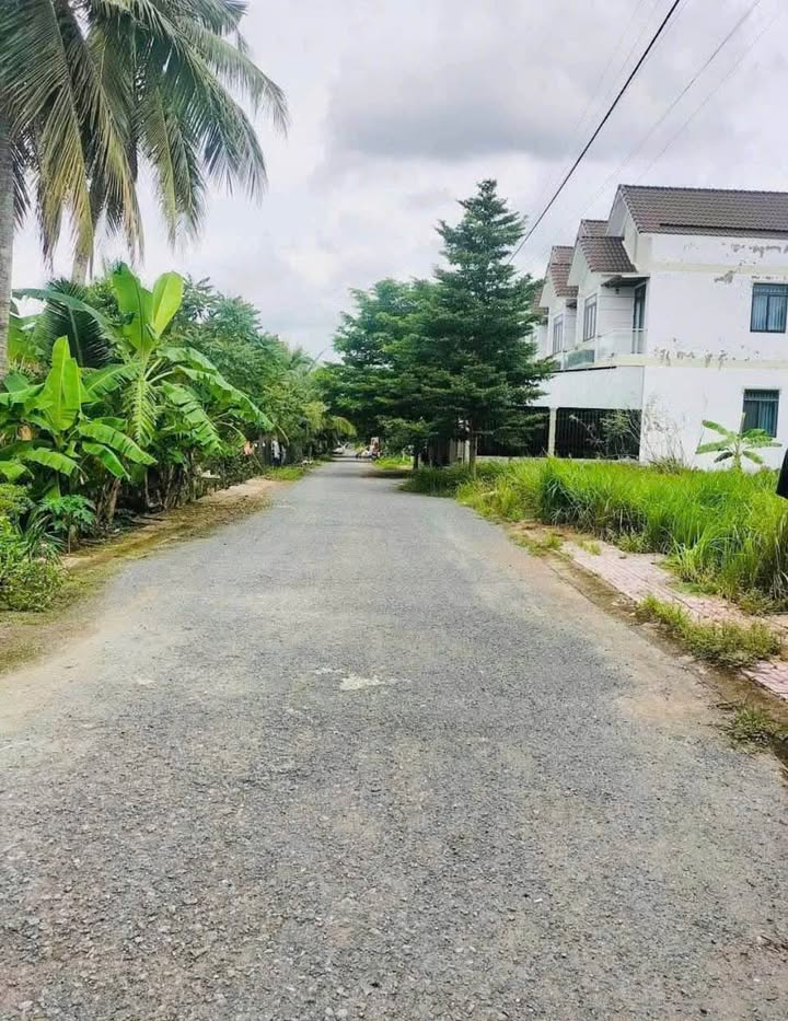 Đất nền thổ cư Tân Hạnh Vĩnh Long 104m² giá 1.35 tỷ - Vị trí đắc địa gần khu vượt lũ