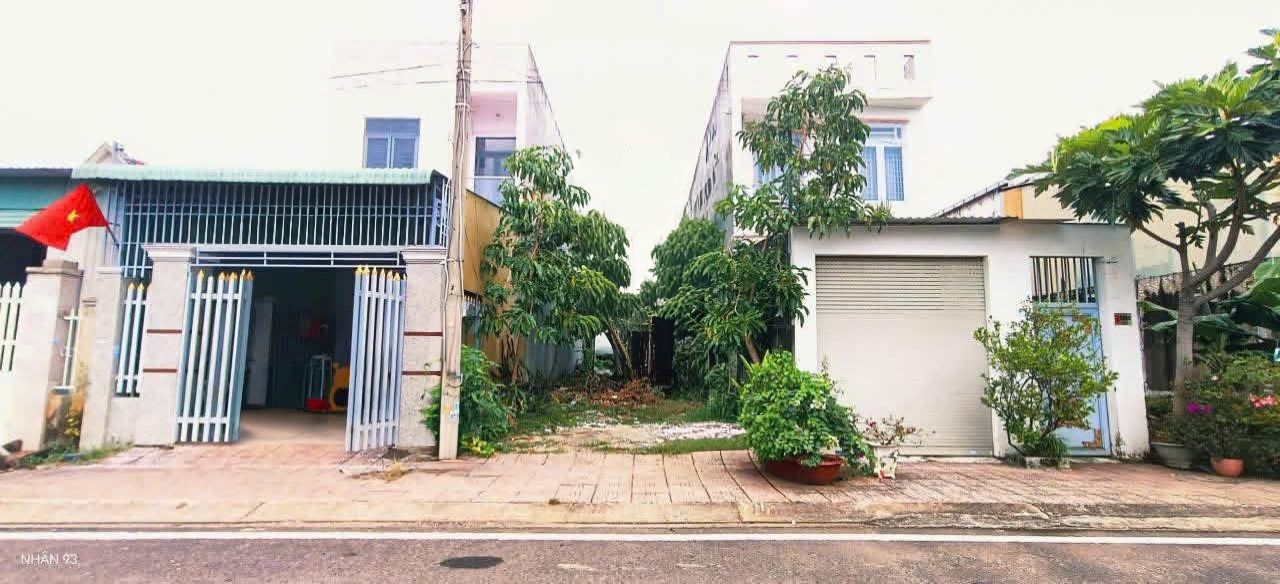 Đất nền Tân Xuân - 125m² giá 1.2 tỷ - Đối diện trường học, tiện ích đầy đủ!