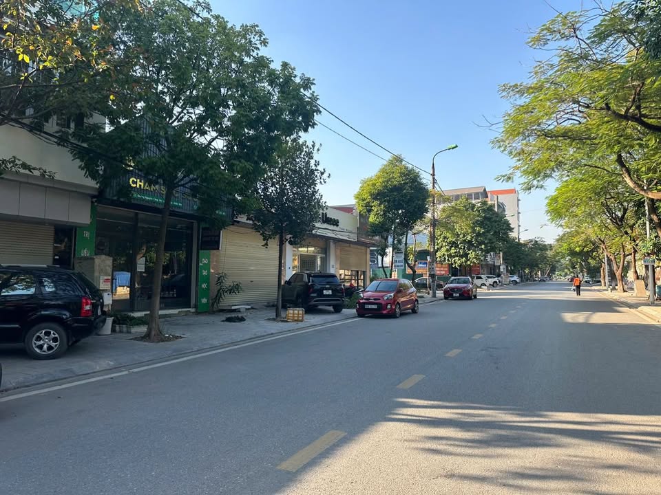 FrontHouse mặt phố Nguyễn Công Trứ Vĩnh Yên 99m² giá 7 tỷ - Cơ hội kinh doanh tuyệt vời!