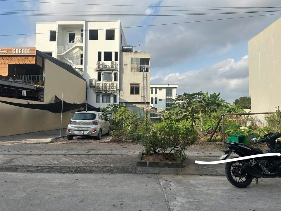 Đất nền KĐT Sóng Châu Hà Thần 104.8m² giá 4 tỷ - Hướng Nam, vị trí trung tâm