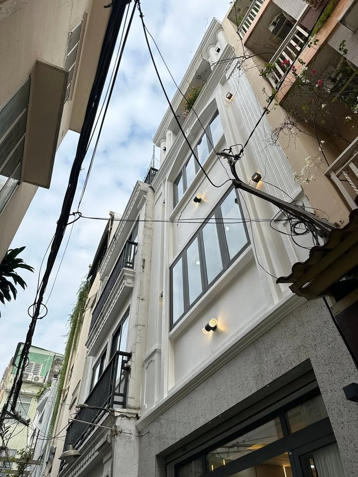 Nhà cho thuê đường Phan Đăng Lưu, Phú Nhuận 40m² - Phù hợp làm homestay