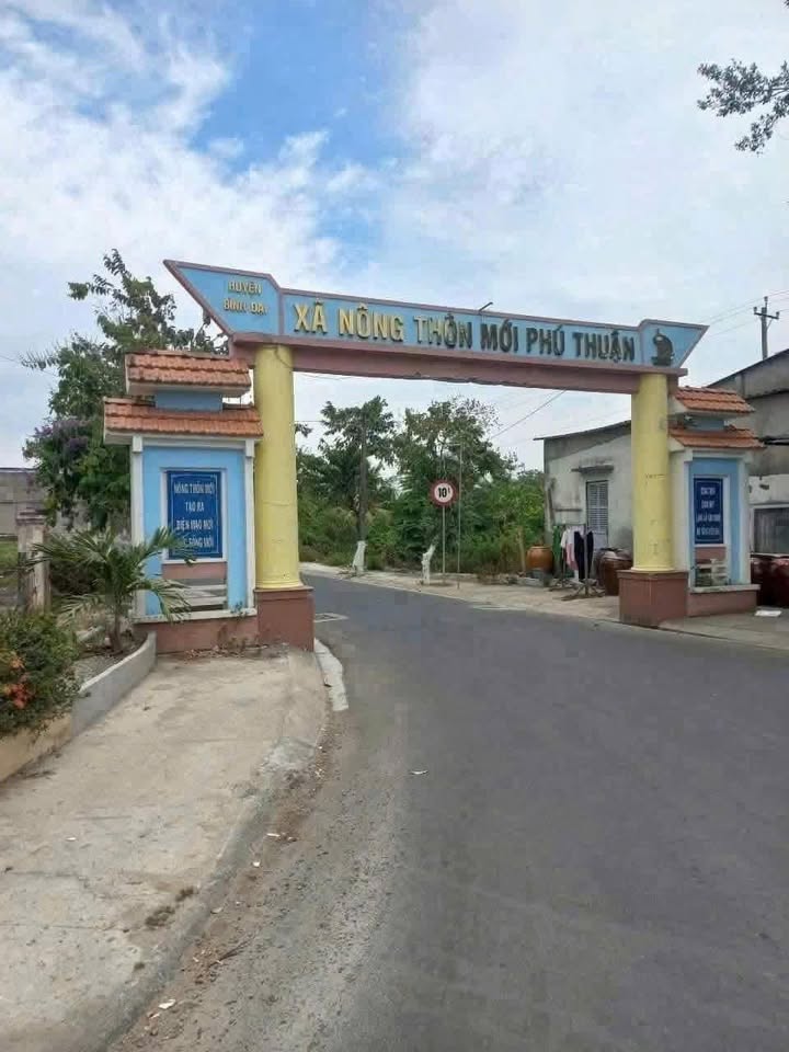 Đất nền tái định cư KCN Phú Thuận 120m² chỉ 690 triệu - Cơ hội đầu tư hấp dẫn!