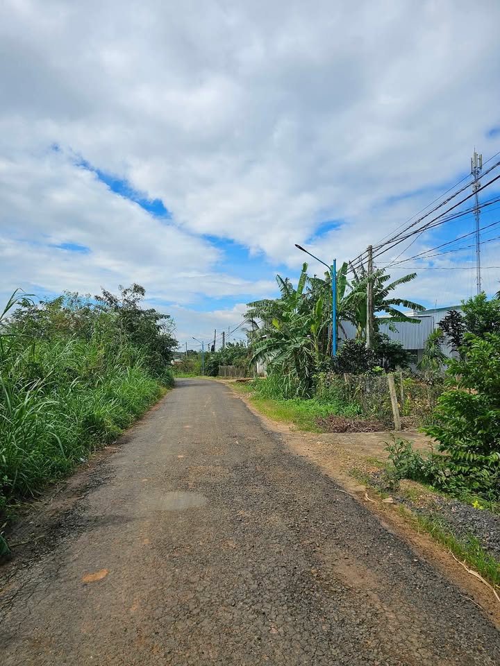 Lô đất đẹp tại khu phố 9, thị trấn Ea Kar 560m² giá 6 tỷ - Đầu tư sinh lời ngay!