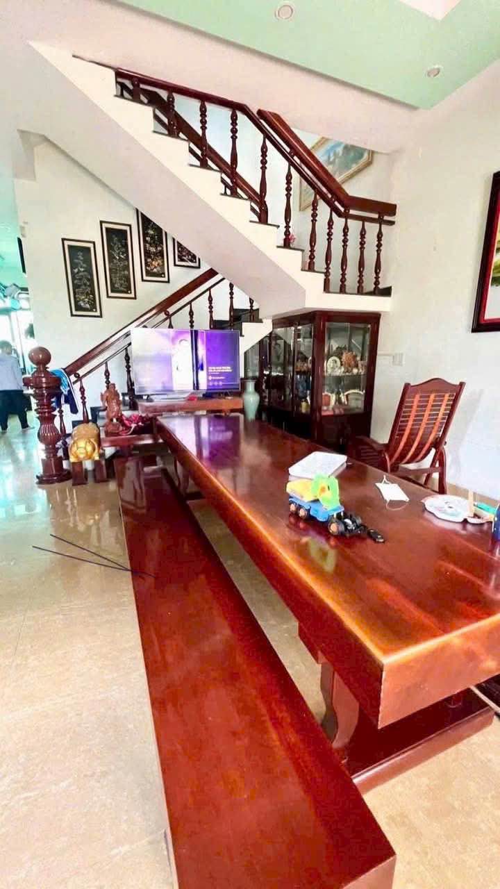 Nhà 2 Tầng Sân Vườn Thủy Thanh, Hương Thủy, 290m² - Giá chỉ 8 tỷ, thương lượng chính chủ!