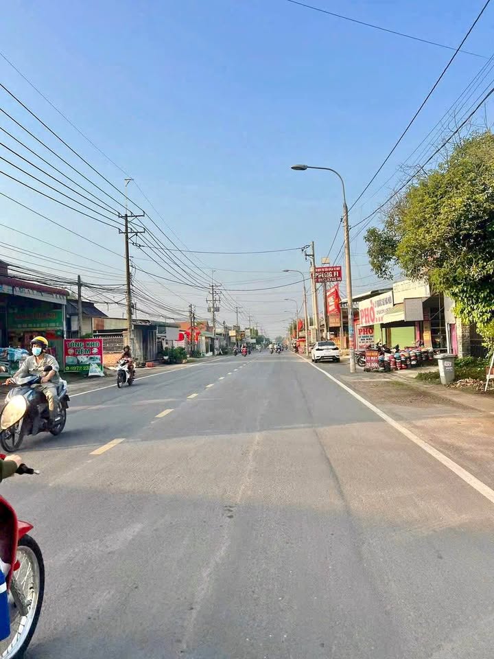 Nhà mặt tiền đường Bình Minh, Giang Điền, 215m² giá 4 tỷ - Kinh doanh thuận lợi!