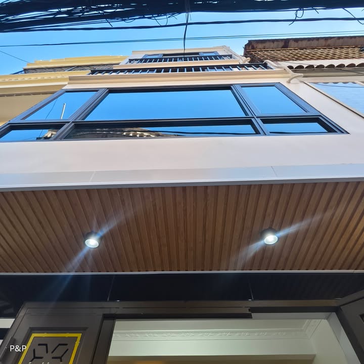 Nhà 4 tầng ngõ 263 Lạch Tray, 45m² giá 3.5 tỷ - Ô tô vào sát nhà!