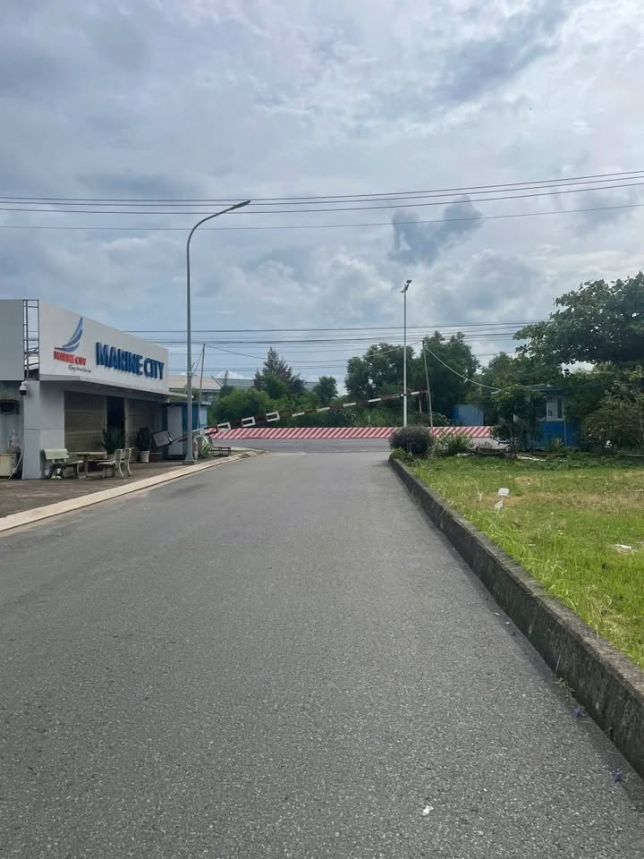 Đất nền khu Marine, Phước Tỉnh, Long Điền 100m² giá 2.8 tỷ - Đầu tư lý tưởng!