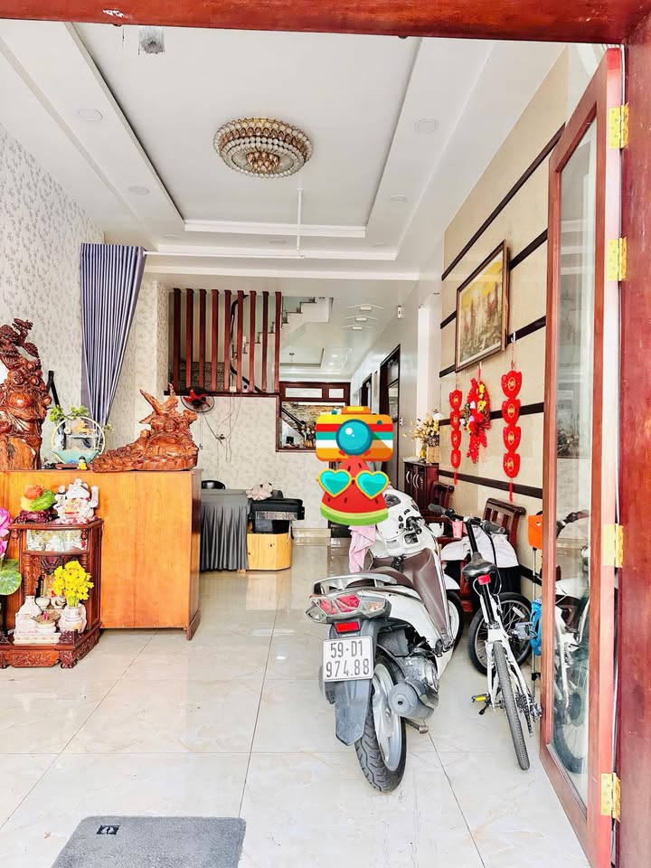 Nhà phố Tân Hương, Phú Thọ Hoà, Tân Phú 106m² giá 10.9 tỷ - Nhà xây kiên cố, ở ngay!