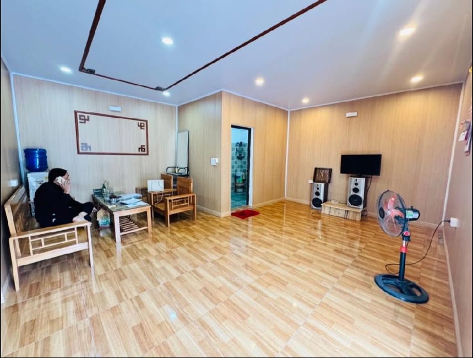 Nhà cấp 4 Nguyên Khê, Đông Anh 30m² giá 2.4 tỷ - Sẵn ở ngay, ô tô đỗ cửa!