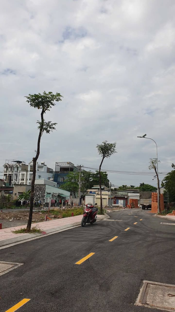 Đất nền Thạnh Lộc 50m² giá 3.85 tỷ - Sổ đỏ chính chủ!