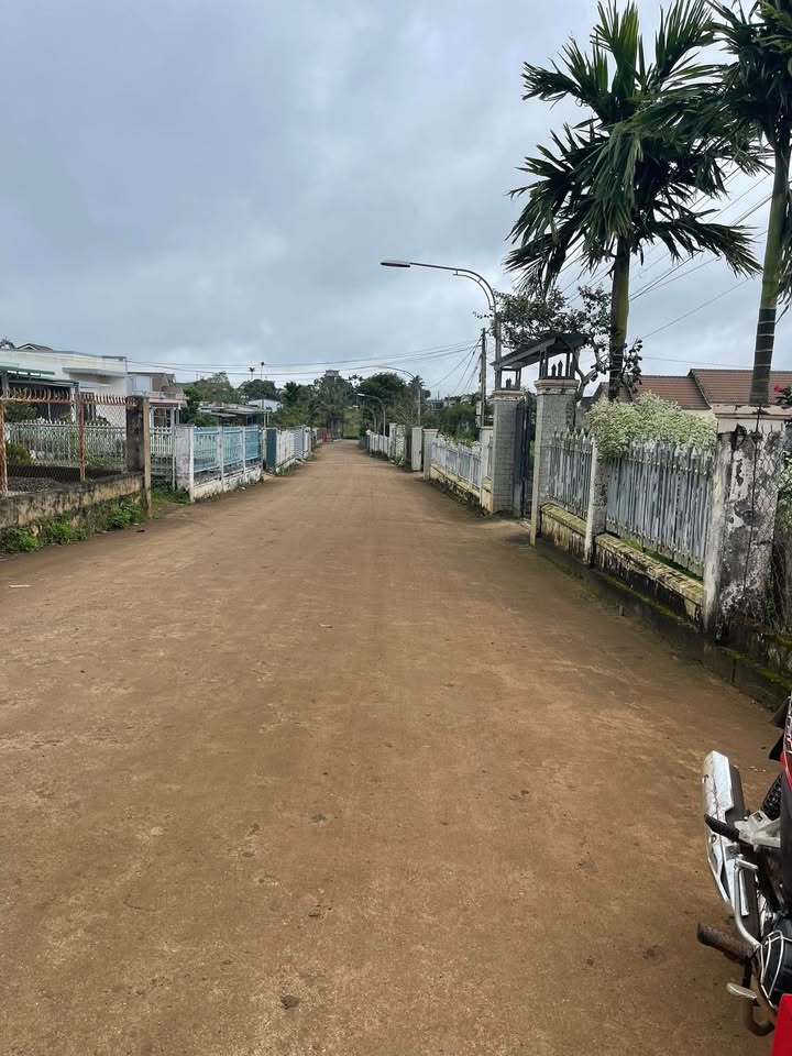 Đất nền đẹp tại Buôn Hồ, Đắk Lắk 648m² giá 1.85 tỷ - Cơ hội đầu tư hấp dẫn!