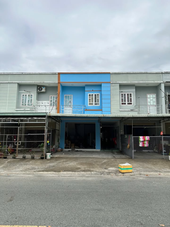 FrontHouse Bàu Bàng 150m² giá 2 tỷ - Mặt tiền kinh doanh tiềm năng!