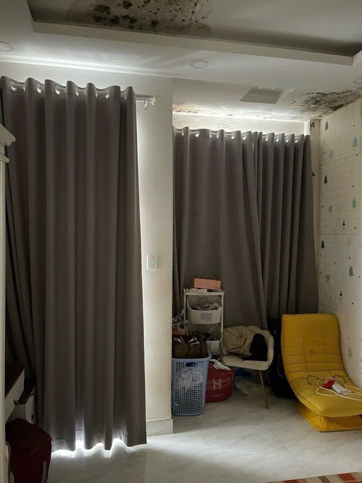 Nhà phố Lê Văn Sỹ, Bình Thạnh 53m² giá 6.8 tỷ - Hẻm ba gác, tiện lợi!