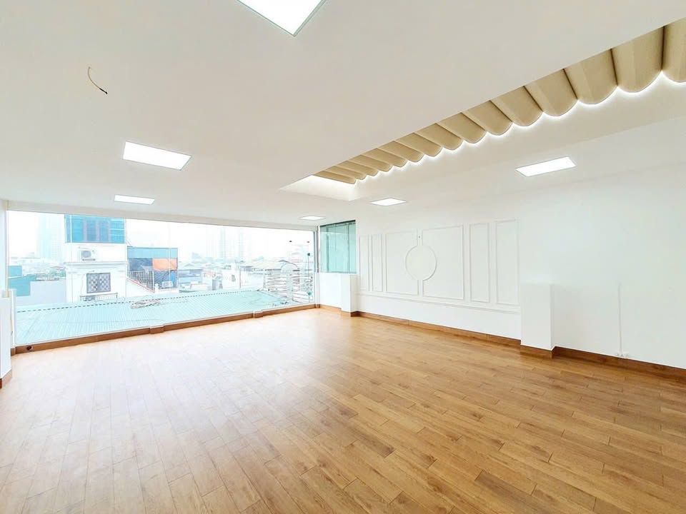 Sàn văn phòng cho thuê phố Dịch Vọng Hậu 75m² - Giá chỉ 16 triệu/tháng!