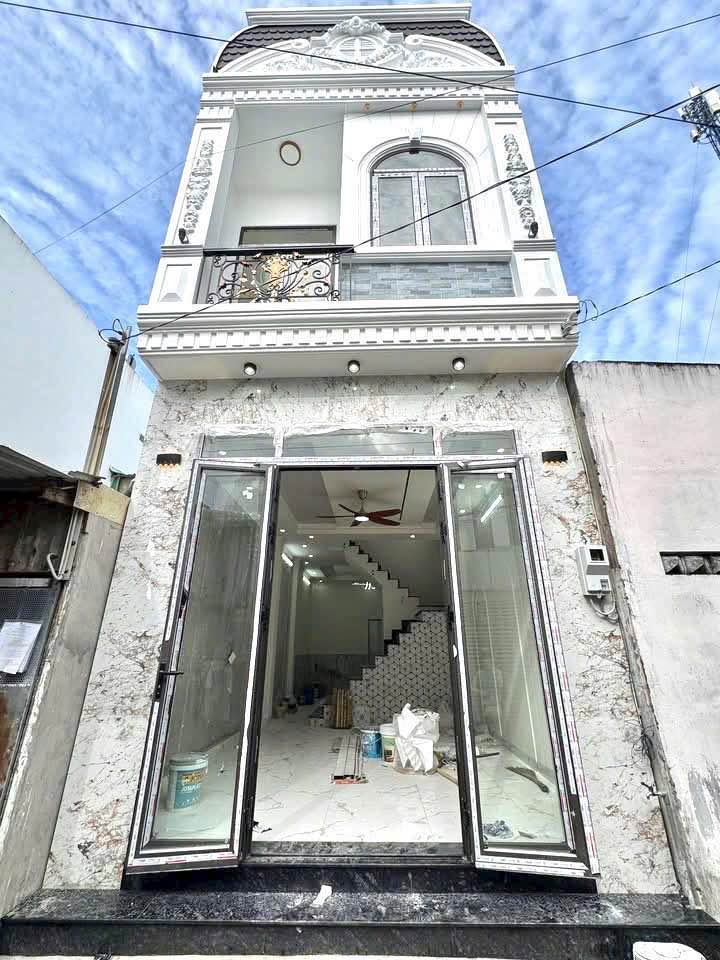 Nhà trệt lầu Hẻm 9 Phạm Ngọc Hưng 48.6m² giá 2.79 tỷ - Nhà mới hoàn thiện, nội thất cao cấp!