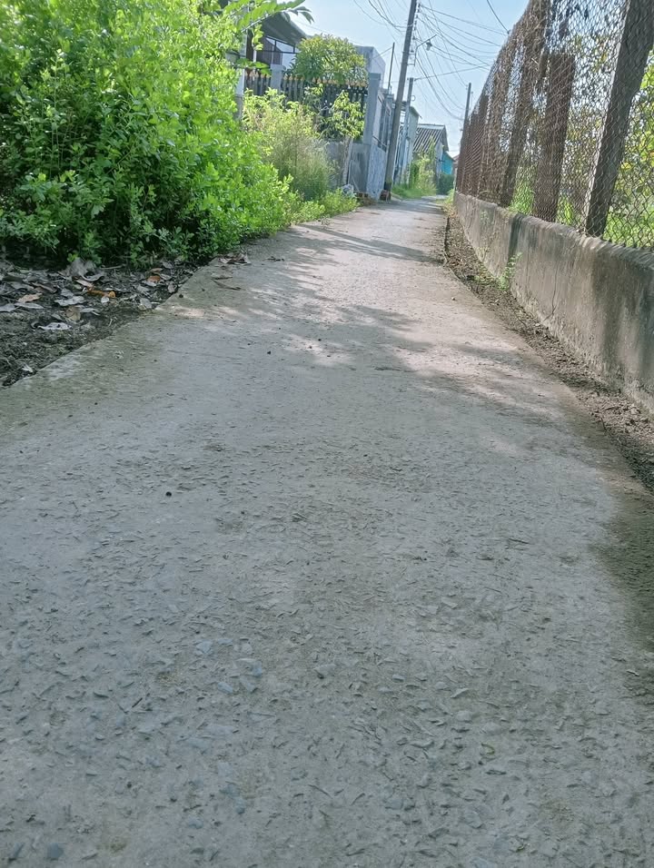 Đất nền liền kề tại Phú Nhơn, Tân An 120m² giá 1.1 tỷ - Khu vực an ninh, giao thông thuận lợi!