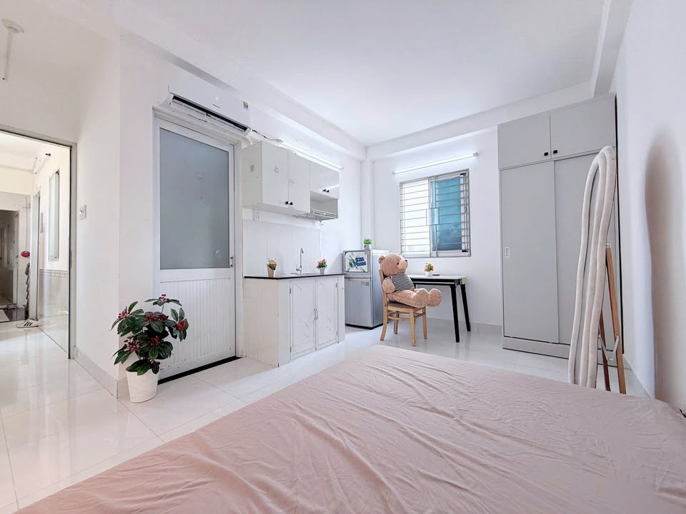 Studio cho thuê tại Nguyễn Hồng Đào, Tân Bình 25m² giá 3.1 triệu - Full nội thất, sẵn sàng ở ngay!