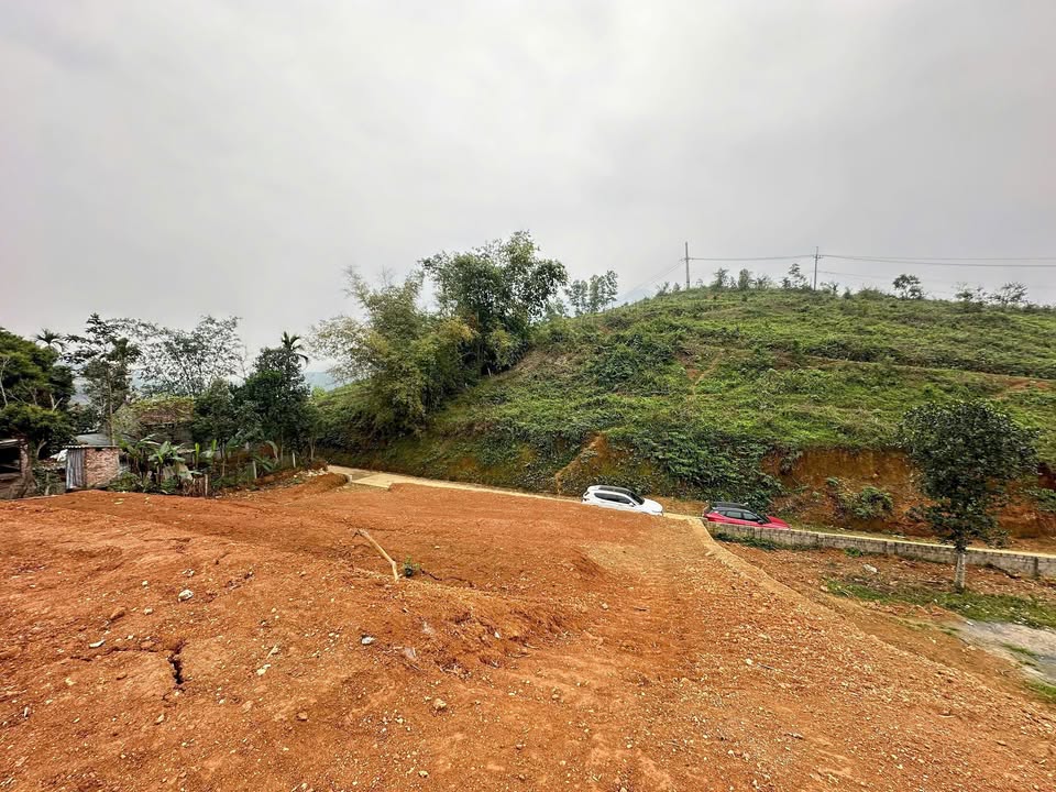 Đất nền 1080m² Yên Trung, Thạch Thất chỉ 6 tỷ - Đầu tư sinh lời ngay!