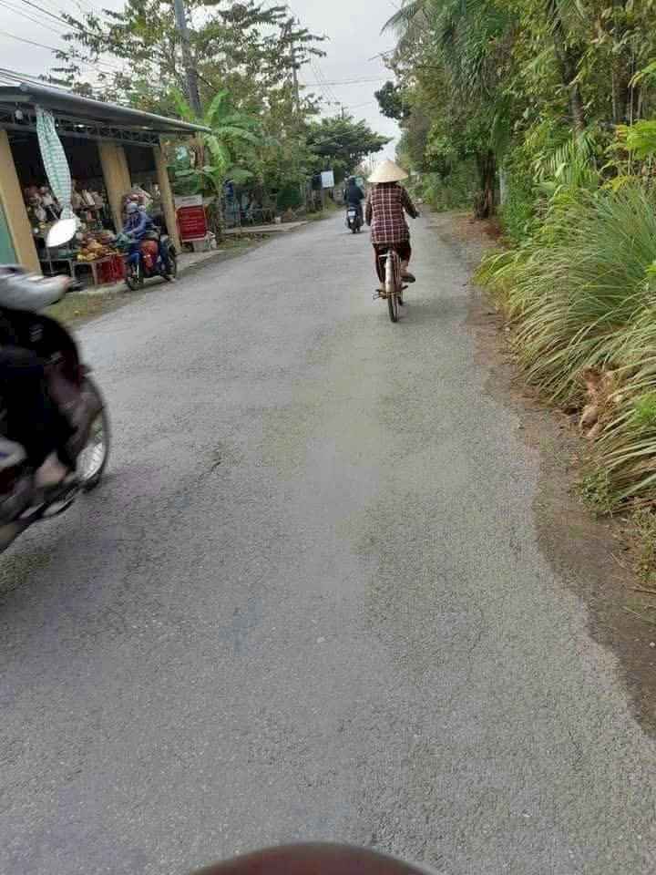 Đất nền Châu Hòa, Giồng Trôm, Bến Tre 276m² giá 1.3 tỷ - Đầu tư sinh lời ngay!