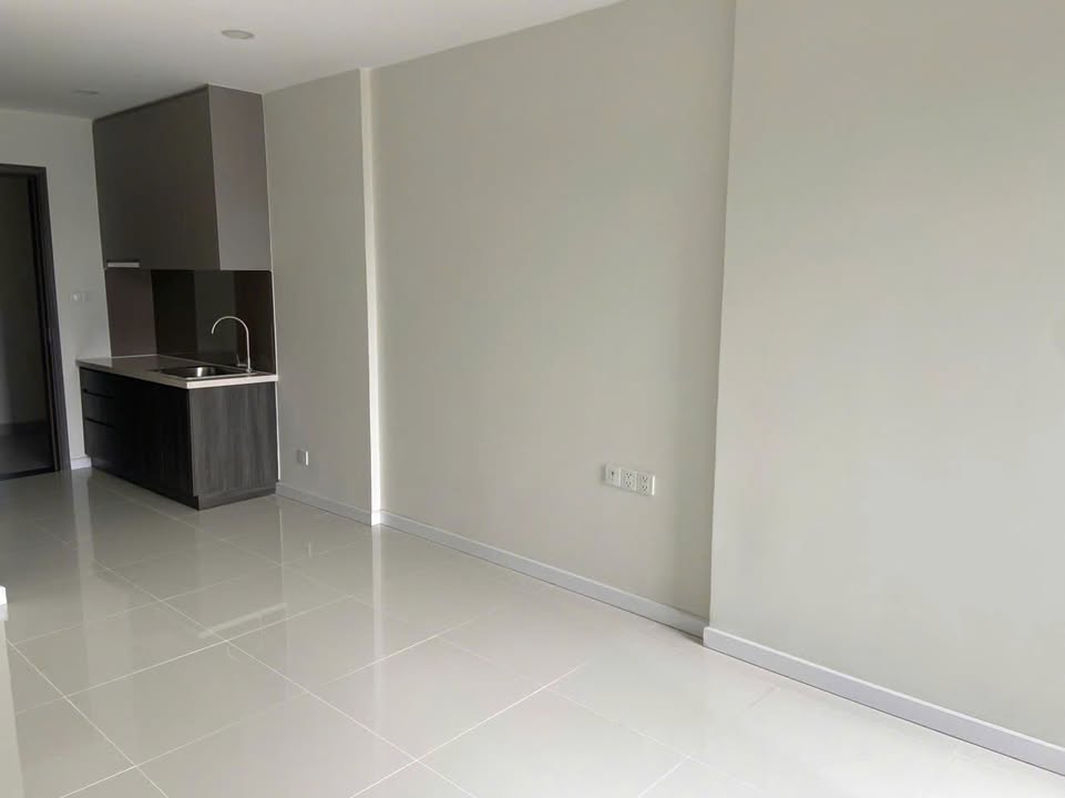 Officetel Lavida Plus Quận 7 28m² giá 7 triệu - Nhà mới, view thoáng mát!