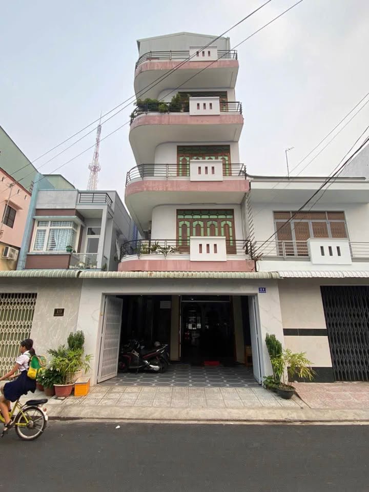 Nhà riêng 21 Dương Diên Nghệ, Rạch Giá 768m² giá 11.8 tỷ - Kinh doanh khách sạn tiềm năng!