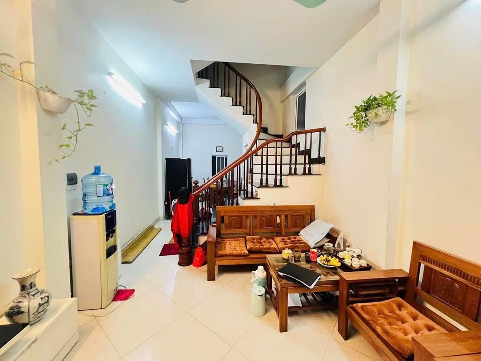 Nhà riêng Ba Đình 46m² giá 13 tỷ - Lô góc thoáng mát, gần phố!