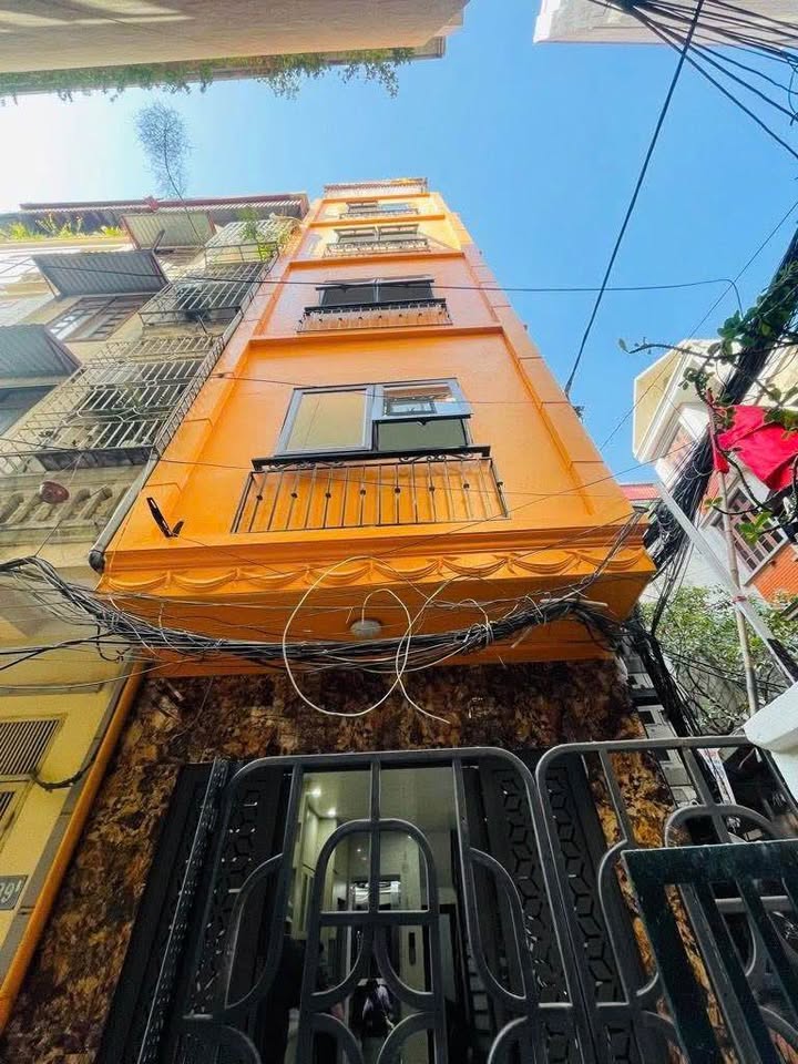 Nhà riêng Trịnh Đình Cửu 33m² giá 9 tỷ - Lô góc view hồ, kinh doanh đỉnh cao!