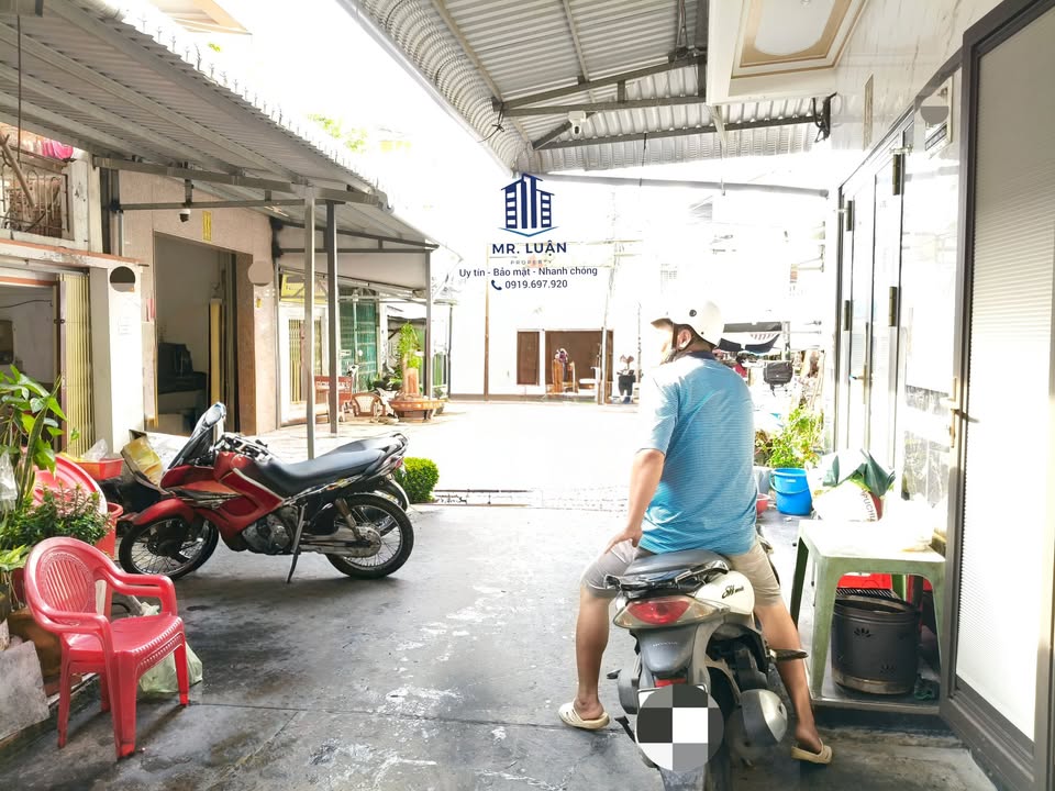 Nhà bán tại phường 2, Cà Mau 39m² giá 1 tỷ - Vị trí kinh doanh sầm uất!