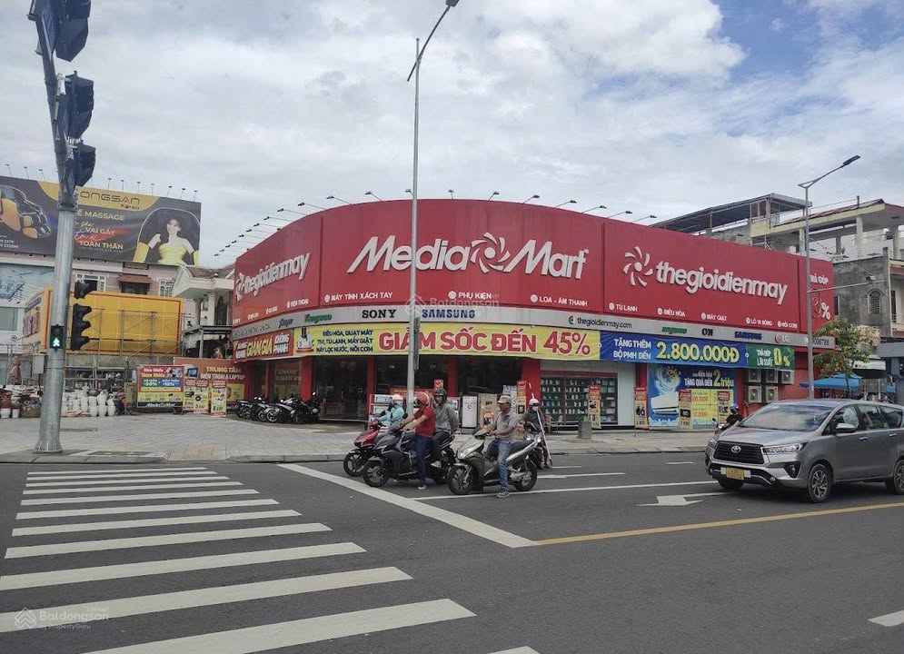 Đất vàng 2 mặt tiền Núi Thành & Duy Tân, Đà Nẵng 532.5m² giá 105 tỷ - Cơ hội đầu tư hiếm có!