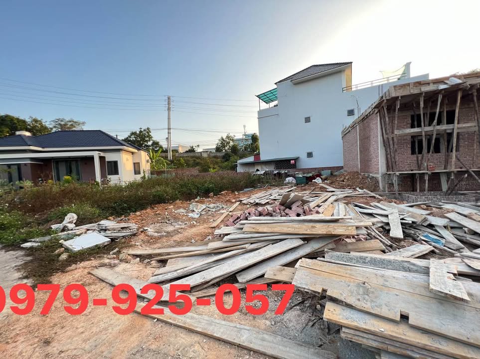 Đất nền Thanh Sơn, Uông Bí 97m² giá 800 triệu - Đường ô tô, chính chủ bán!