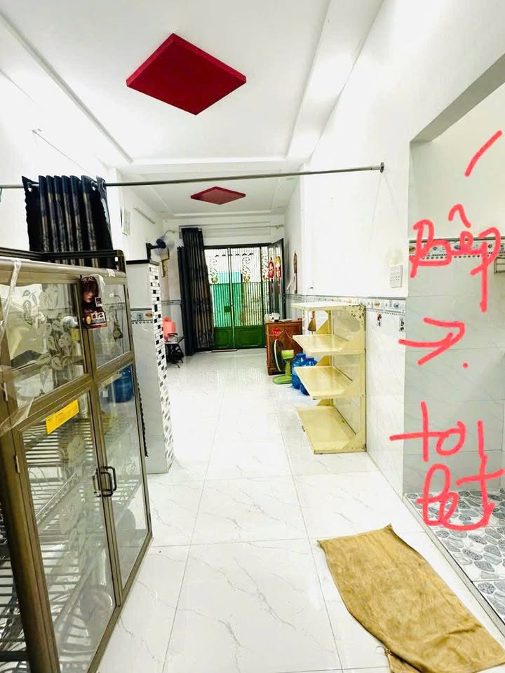Nhà riêng Đoàn Văn Bơ, Quận 4, 28m² giá 3.5 tỷ - Chính chủ cần bán gấp!